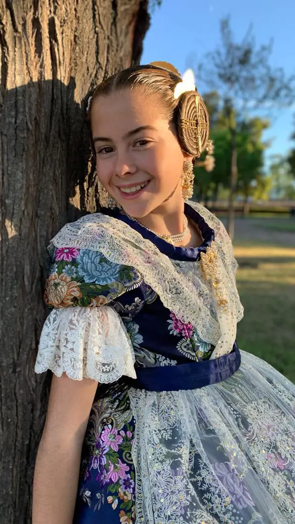 Fallera fotografía tradicional